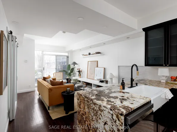 1005 King St W #332, Toronto, ON M6K 3M8