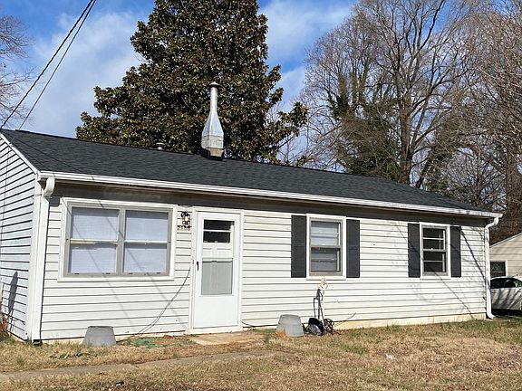 3rd image of 2108 W Florida St