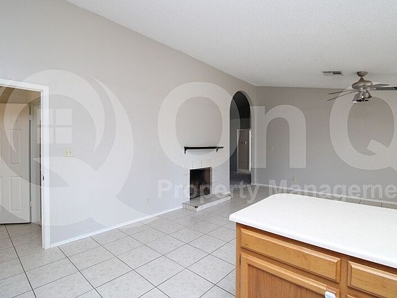 5th image of 10243 N 65th Ave