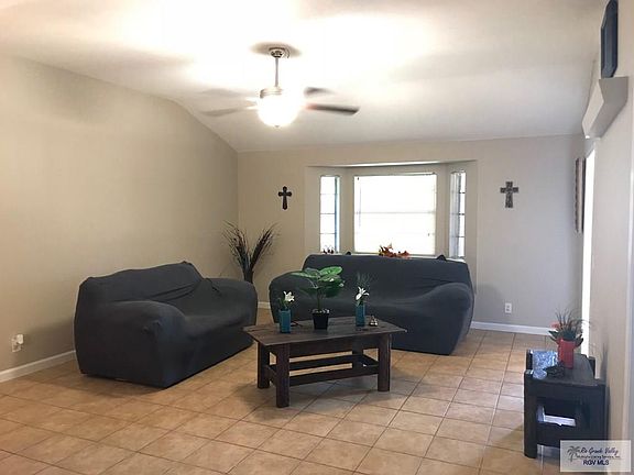 5th image of 809 Parker Cir