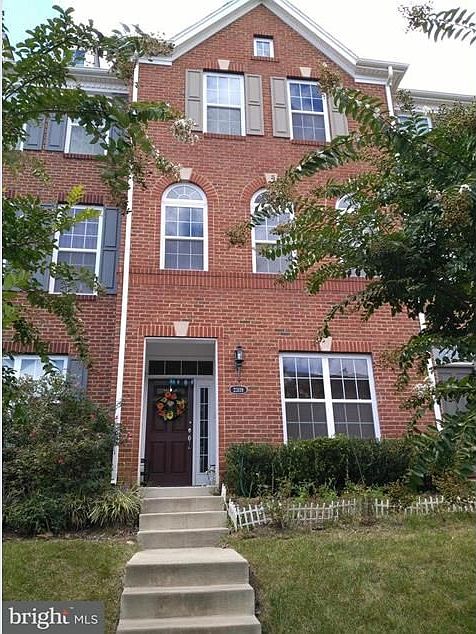 1st image of 23119 Sunbury St