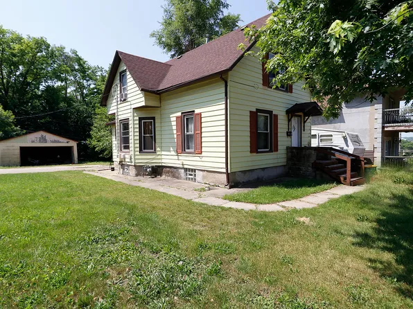 1010 Sterling Ave, Joliet, IL 60432