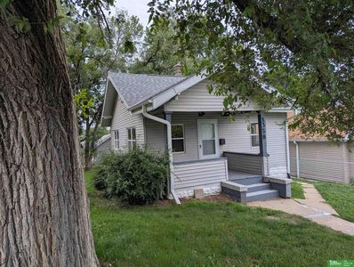 3328 Grand Ave, Omaha, NE, 68111