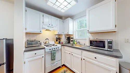 23 Jay St Photo 1