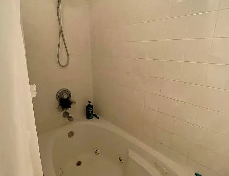 320 Jennifer Ln — Photo 9
