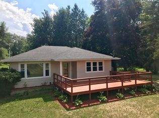 7965 W Herbison Rd, Grand Ledge, MI 48837