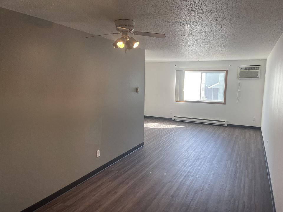 1st image of 3015 20th St S #11013414