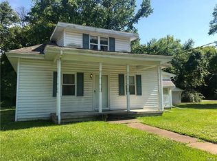 1104 Winslow Rd, Belleville, IL 62223