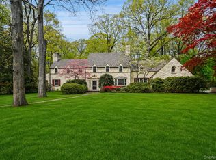 101 Woodlands Rd, Harrison, NY 10528