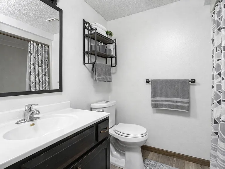 2206 Thunder Ridge Blvd — Photo 5