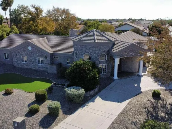 8441 W FOOTHILL Drive, Peoria, AZ 85383