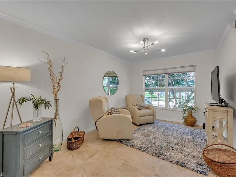 5633 Turtle Bay Dr #37 — Photo 11
