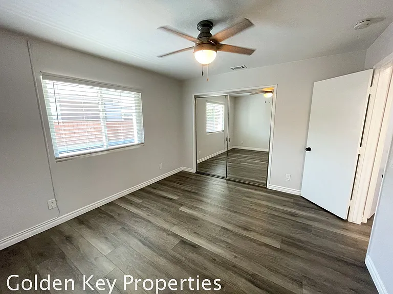 2715 Madison St #3 — Photo 13