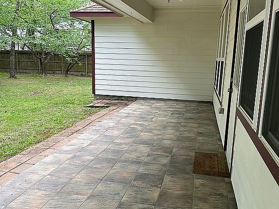 Tiled & Covered Back Patio