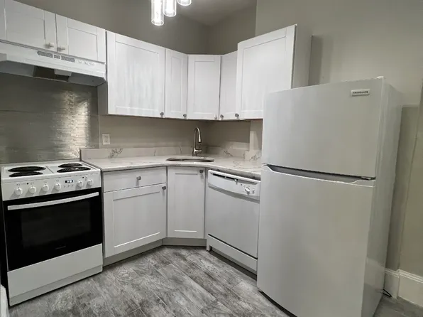 1024 Commonwealth Ave #305, Boston, MA 02215