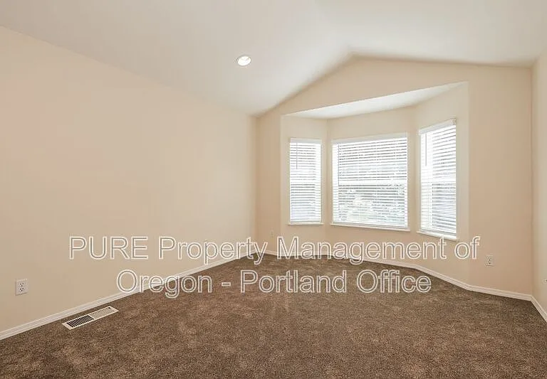 6038 S Hood Ave — Photo 15