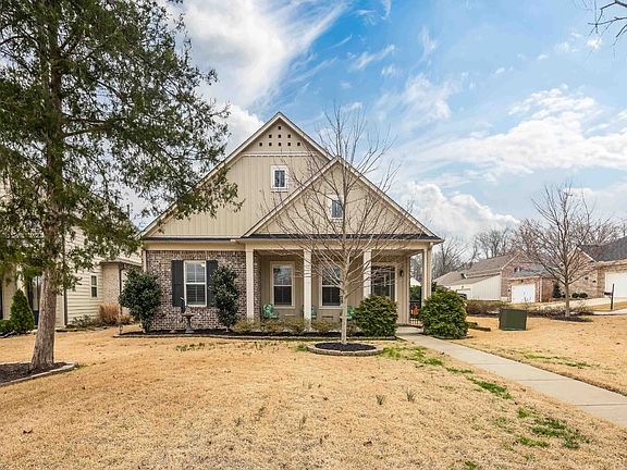 3rd image of 15 Independence Ln