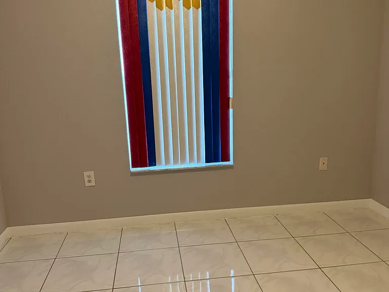 661 S Biscayne River Dr — Photo 15