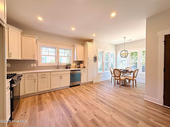 5th image of 170 Matthews Road