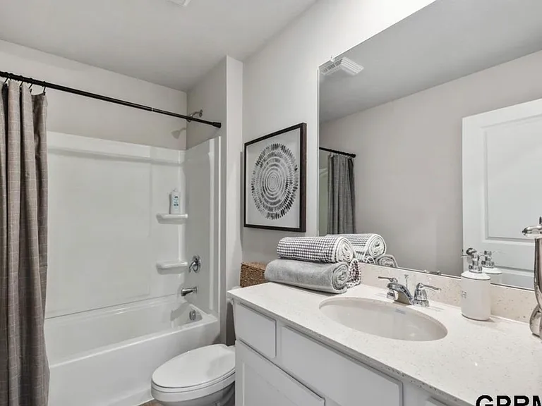 7102 S 204th Ave — Photo 5