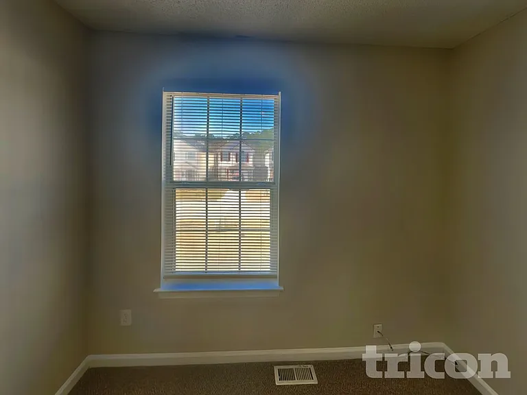 3634 Silver Springs Ct — Photo 13