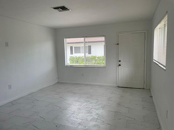 2nd image of 627 92nd Ave N #2/1