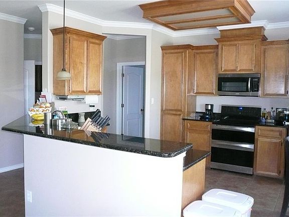 3rd image of 3605 Berkeley Dr