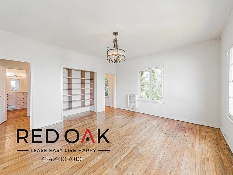 836 Sanborn Ave #315 — Photo 6