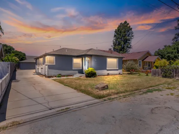 66 Bowker Rd, Freedom, CA 95019