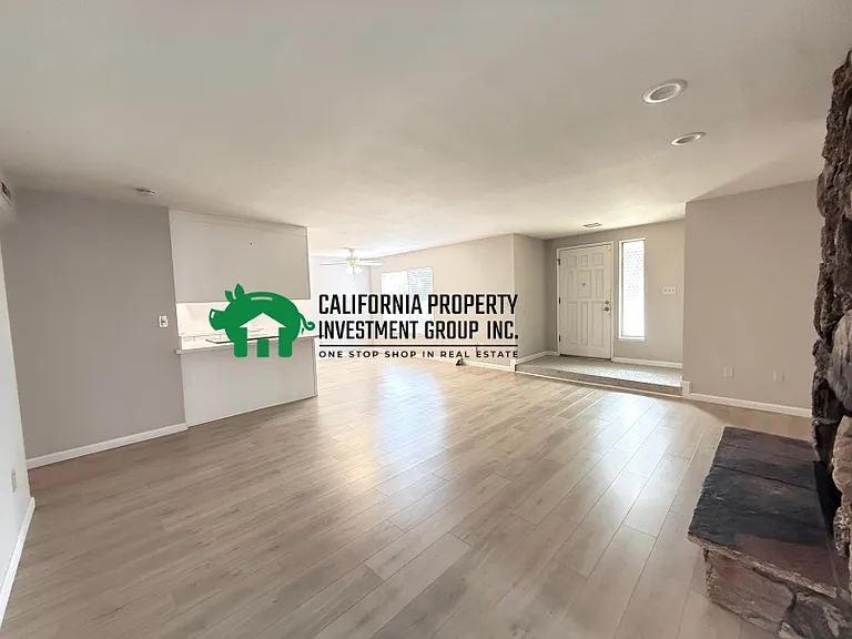 5422 Marconi Ave #5422 — Photo 7