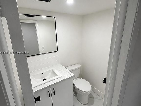 5th image of 10774 N Kendall Dr APT G1