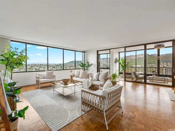 4340 Pahoa Ave APT 19D, Honolulu, HI 96816