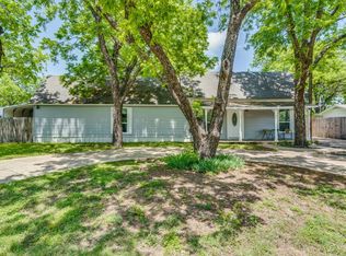 504 Pecan St, Forreston, TX 76041