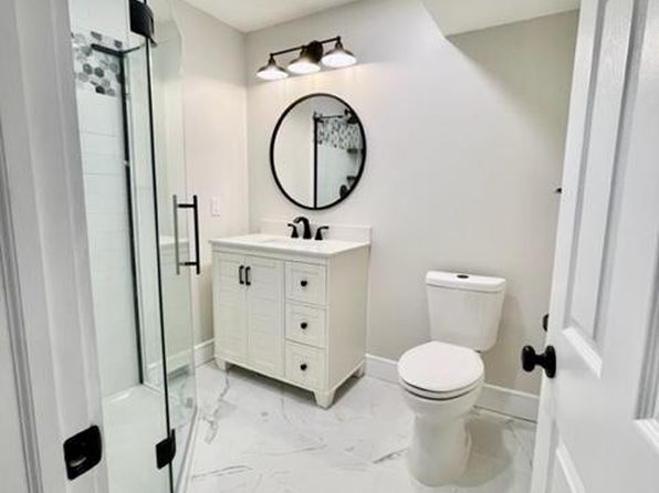 (undisclosed Address)