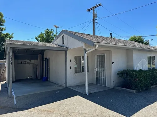 2404 Fairway Ave Photo 1