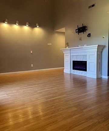 5th image of 74 Tennis Plaza Rd Unit 38