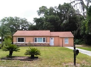 2433 Yale Ave, Sanford, FL 32771