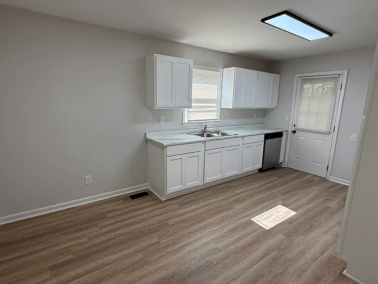 1911 Bluebird Ave NW — Photo 5