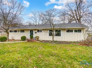 6094 Atwell Rd, Toledo, OH 43613