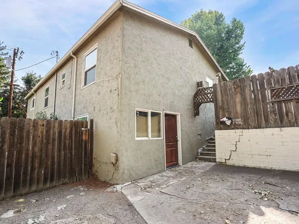 2000 Carlton Ave, Stockton, CA 95204