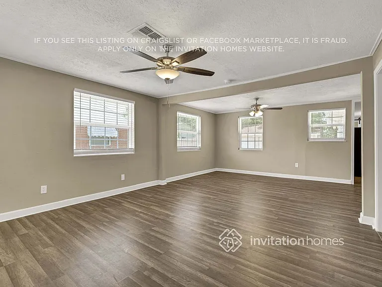 5279 Carder St — Photo 6