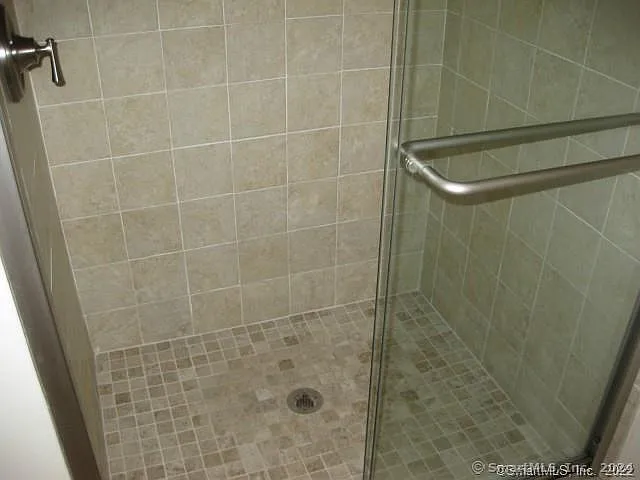 95 Highview Ave #2 — Photo 11