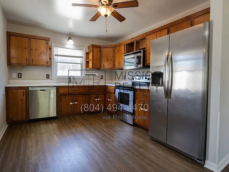 7750 Robinwood Dr — Photo 18