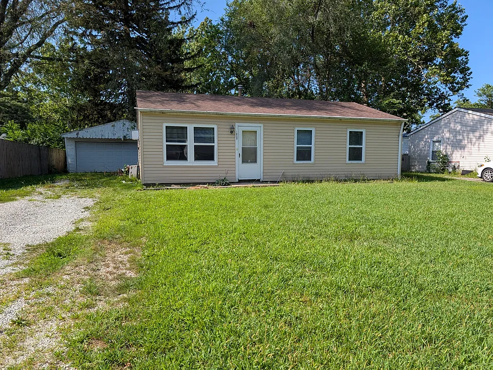 1805 Southwood Dr