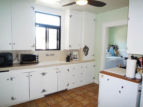 2nd image of 3020 Nevin Ave