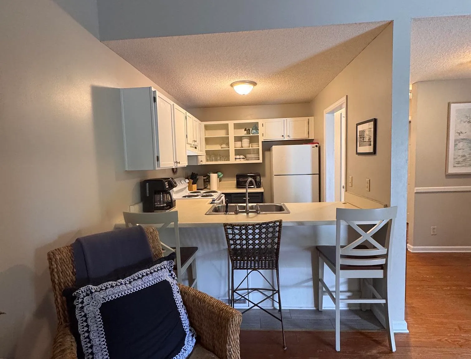 2 bed, 2.0 bath, 1176 sqft, $1,800 — Photo 4