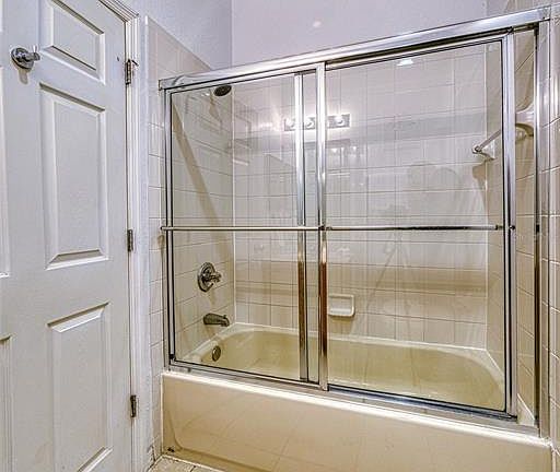 5th image of 2759 Corvette Ln