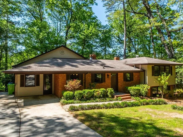 2610 Albemarle Ave, Raleigh, NC 27610