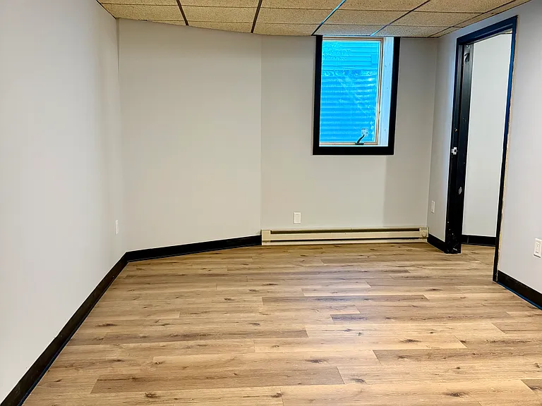 3036 James Ave S — Photo 10