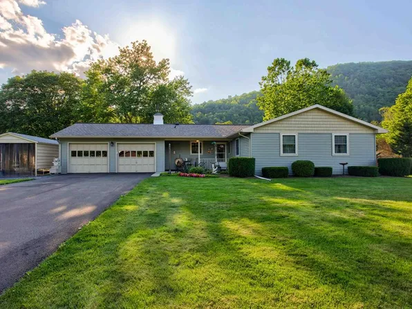 195 Plaza Rd, Middlebury Center, PA 16935